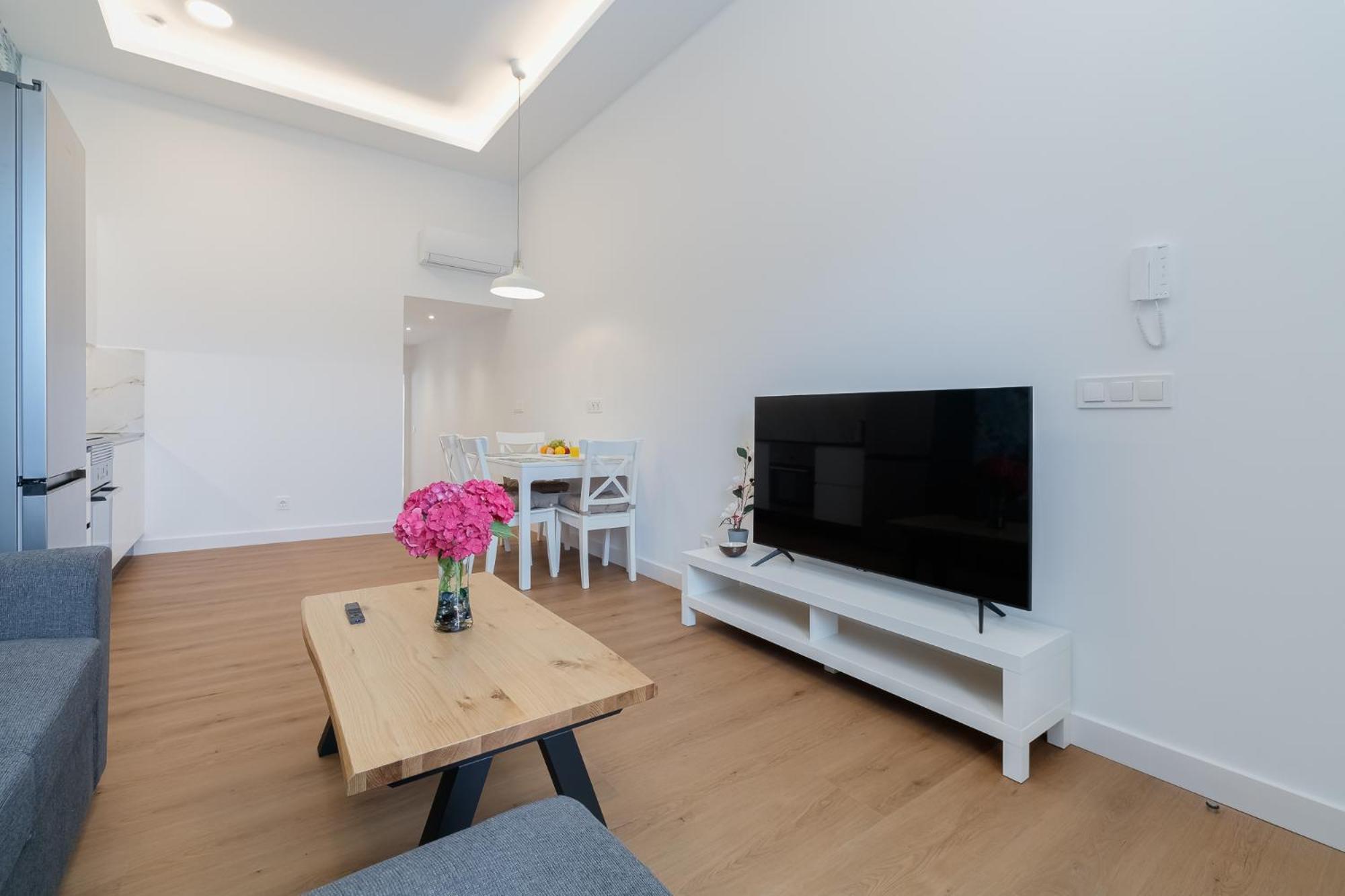 Loft Deluxe Apartment ซันเชนโช ภายนอก รูปภาพ